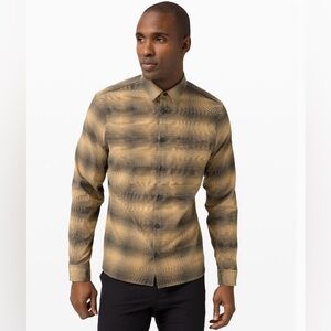 Lululemon Men’s Masons Peak Flannel, Size: XL